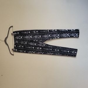 new stussy ETHNIC LEGGINGS color black white